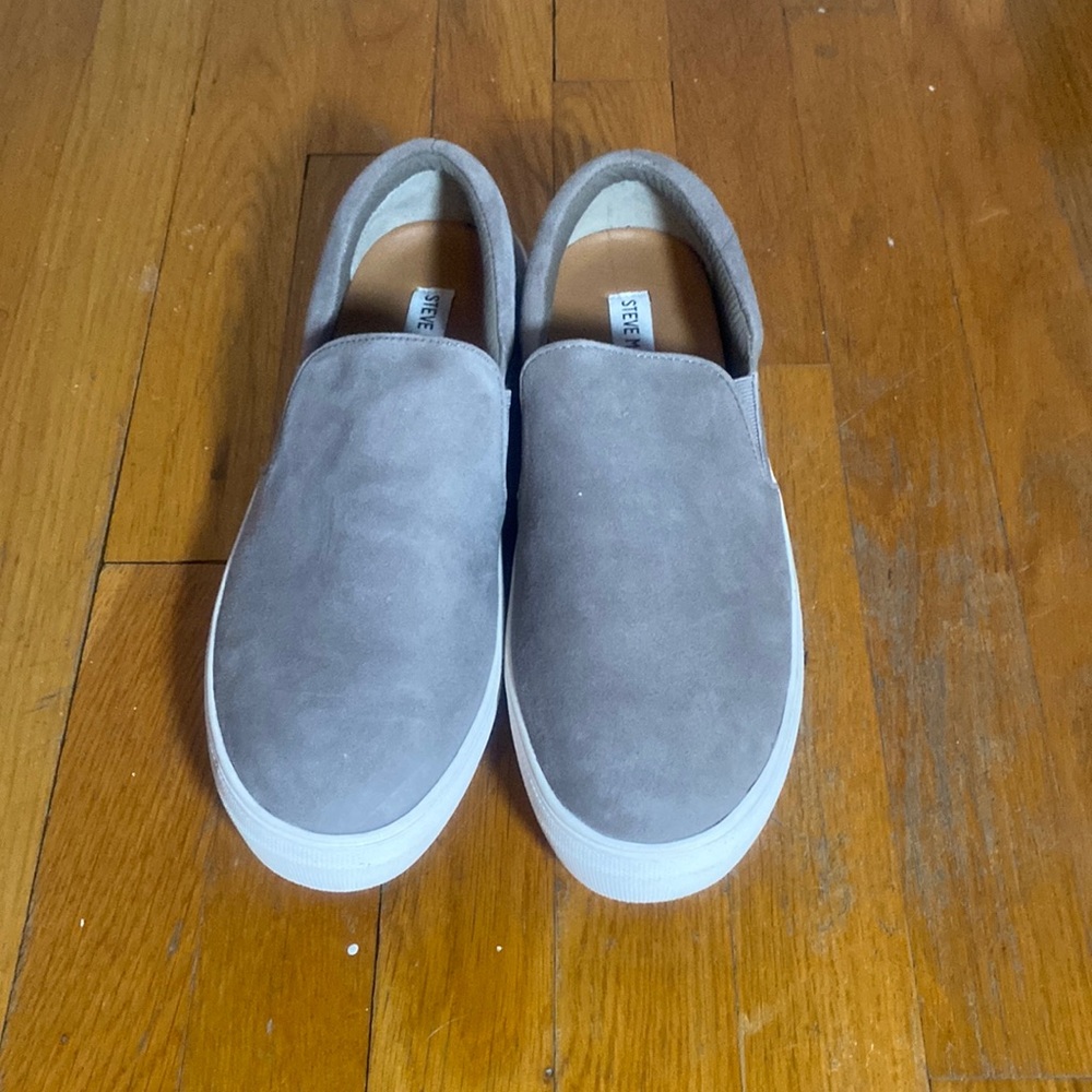 Almost-New Steve Madden Gray Slip On Sneakers/Sandals